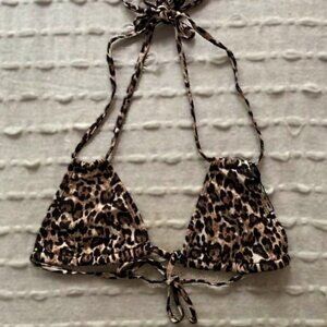 PrettyLittleThing Leopard Print Triangle Bikini Top Size 4 NWT
